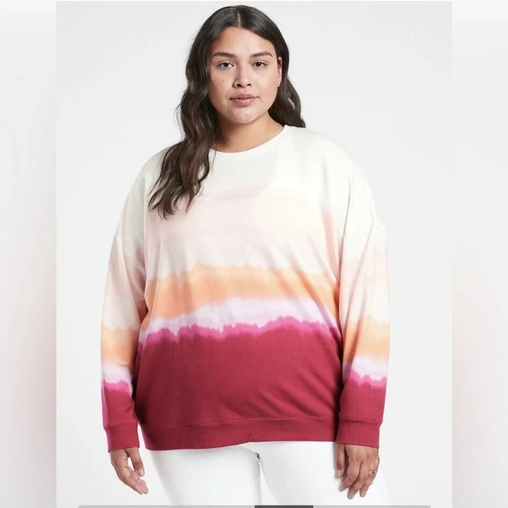 Athleta 2021 Balance Pullover Studio to Street Sweatshirt in Ombré Tie Dye